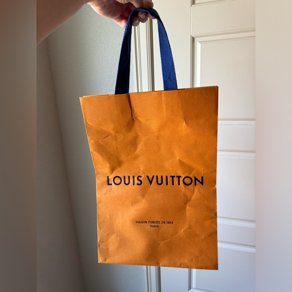 LOUIS VUITTON Shopping Tote Bag Authentic Empty Paper Gift Bag (14"x10"x4.5") 🧡